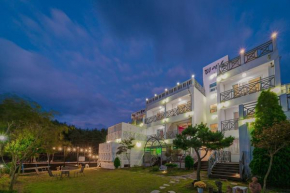 Taean The Piano Spa Pension